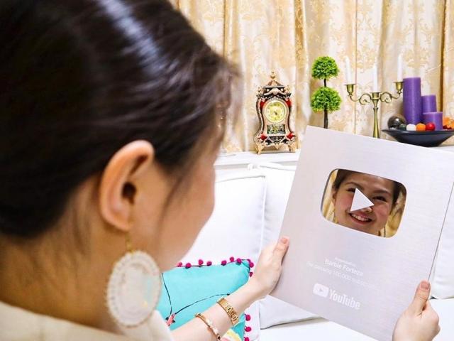 Barbie Forteza receives YouTube Silver Play Button