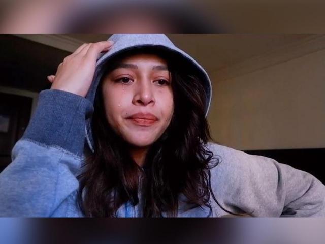 Diva Montelaba crying