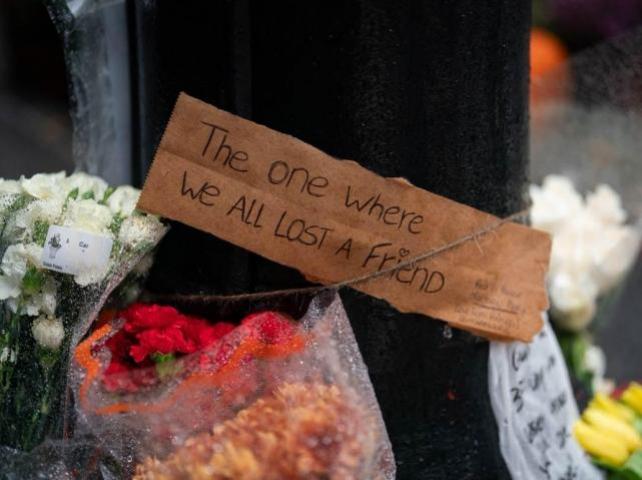 floral tributes for Matthew Perry