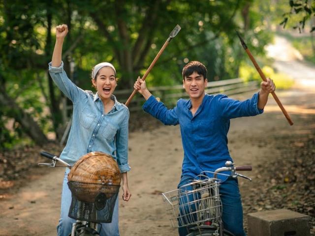 Nadech Kugimaya and Bow Maylada Susri