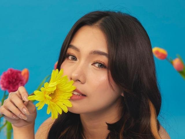 Mitzi Josh debut single Could Get Used To You