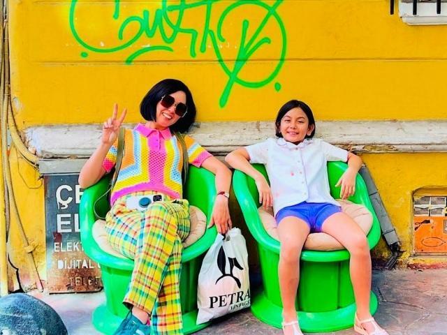 Beauty Gonzalez, Olivia Crisologo