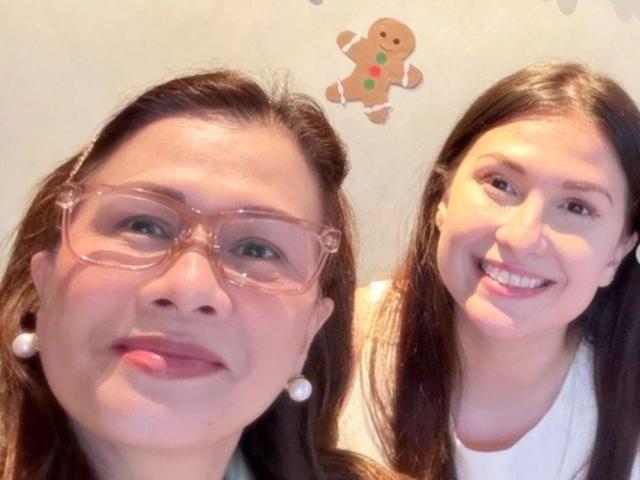 Tippy and Happy Dos Santos