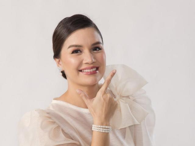 Forever Young actress Nadine Samonte