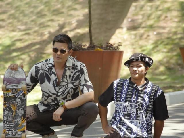 Skateboarder in Amazing Earth