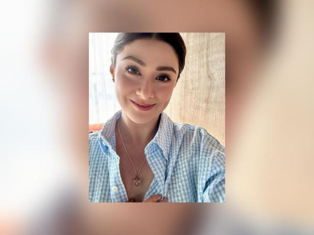 Carla Abellana necklace with green bones