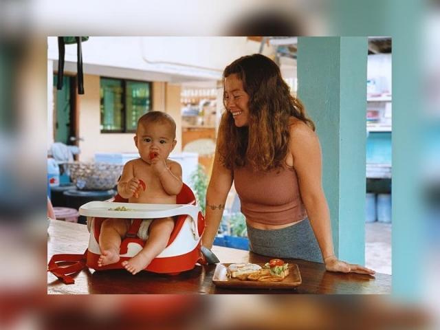 Andi Eigenmann eating healthy food
