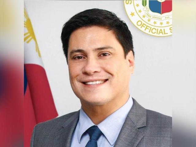 Juan Miguel Zubiri positive COVID-19