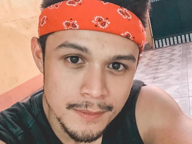 Jon Lucas Zumba workout