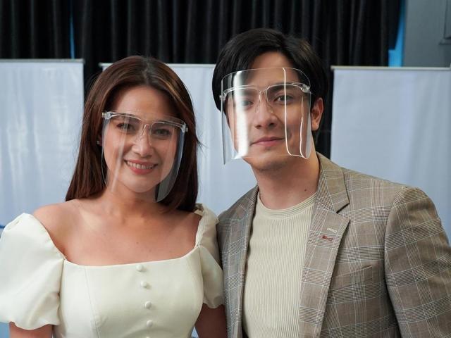 New Generation's Movie Queen Bea Alonzo and Asia's Multimedia Star Alden Richards during the contract signing of their movie, the Philippine adaptatio