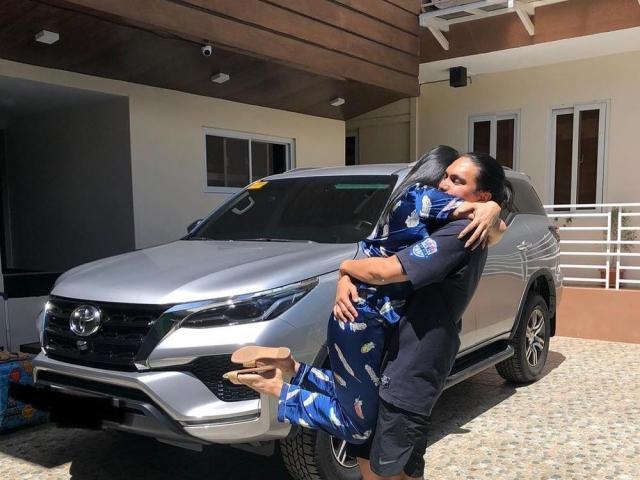 Lovely Abella and Benj Manalo