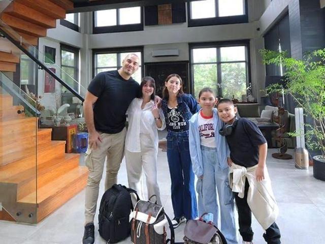 Doug Kramer, Chesca Garcia, Kendra, Scarlett, Gavin