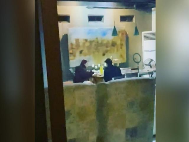 Cassy Legaspi and Daren Espanto