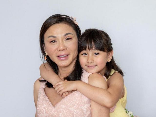 Vicki Belo and Scarlet
