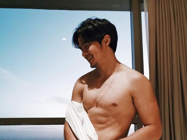 Alden Richards abs photo
