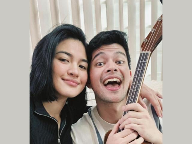 Julie Anne San Jose and Rayver Cruz