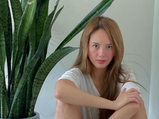 Ellen Adarna