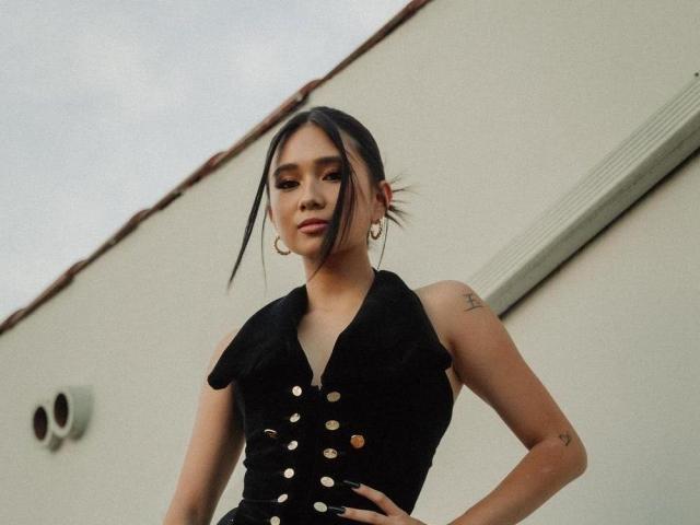 NIKI, Indonesian singer