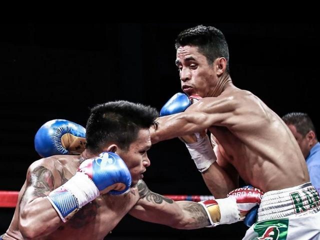 John Riel Casimero defeats Cesar Ramirez