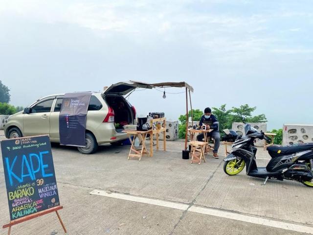 Kape Sina Una Marcos Highway