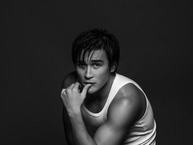 Rob Gomez Bros B4 Rose