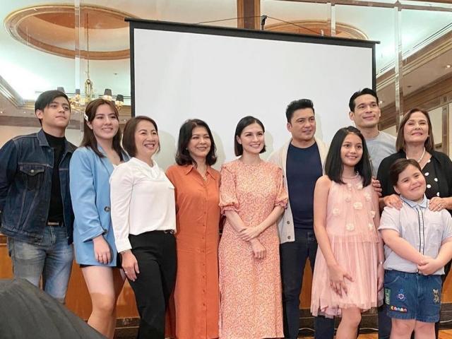 Cast of First Yaya