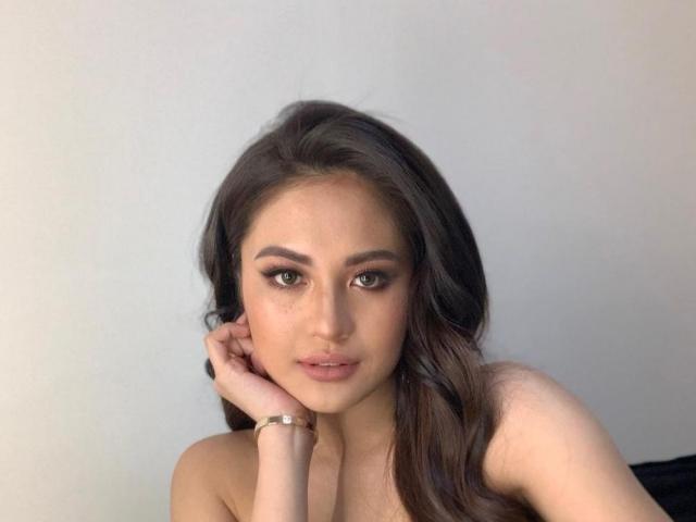 Julie Anne San Jose