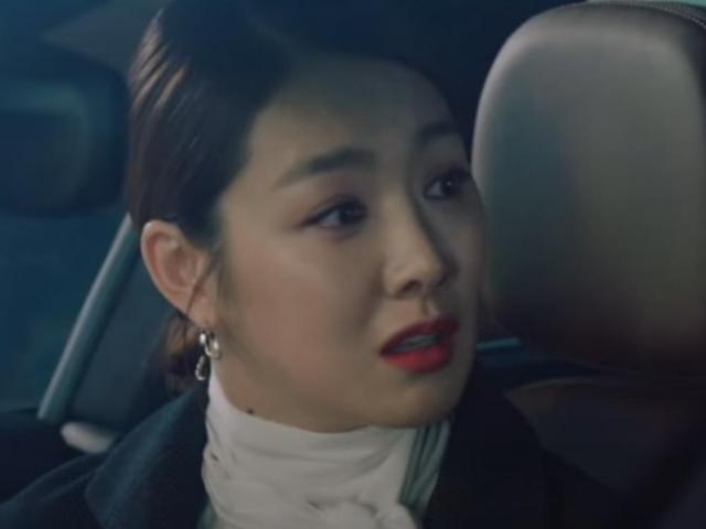 A scene from on Fates and Furies