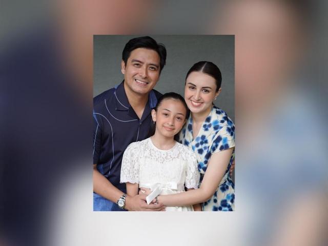 Alfred Vargas  with Yasmine and Aryana