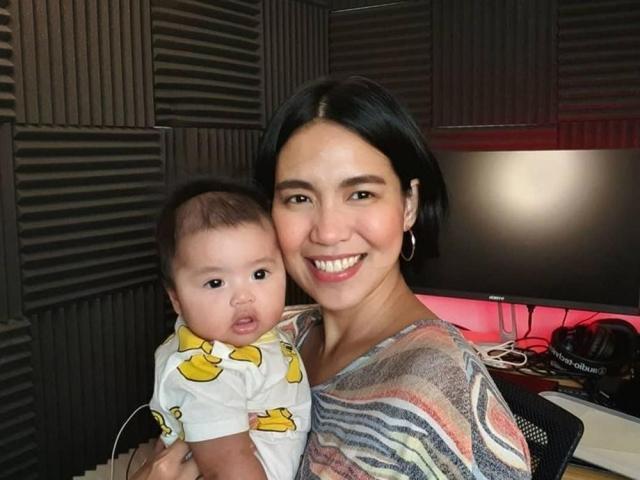Aicelle Santos and Baby Zandrine