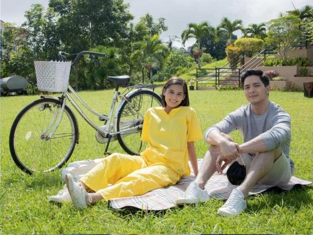 I Can See You: Love on the Balcony