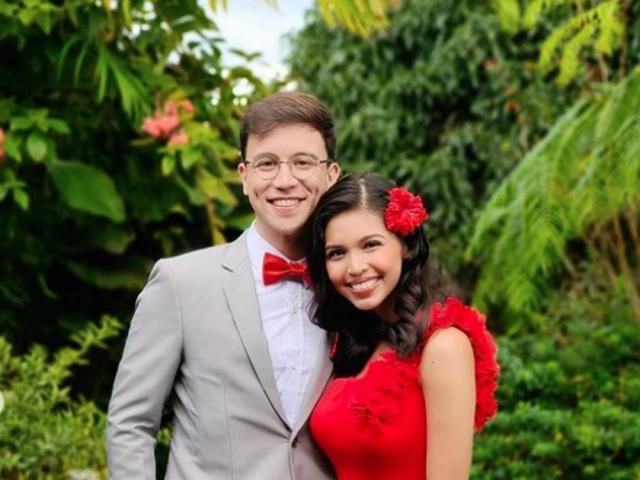 Maine Mendoza and Arjo Atayde
