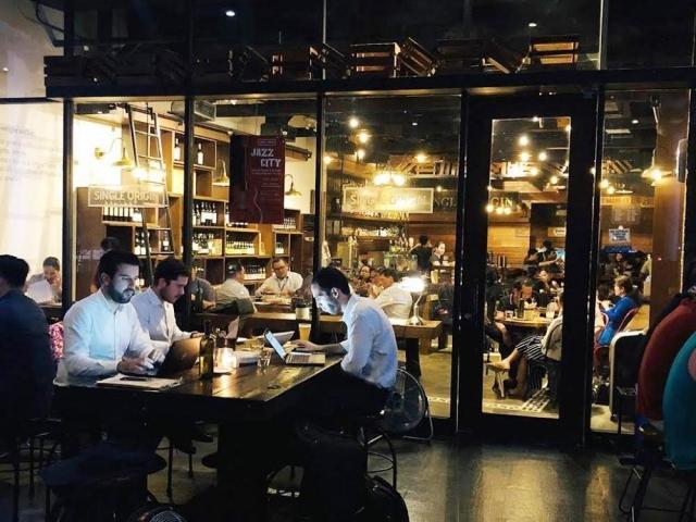 7 Coffee Shops in Makati Perfect for Chilling