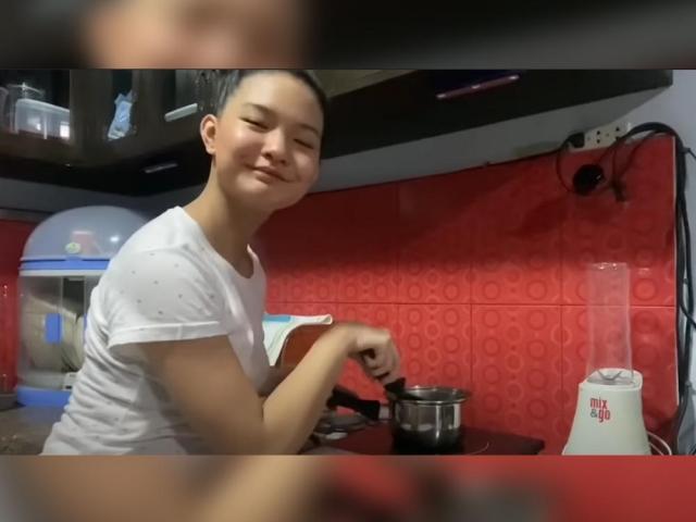 Althea Ablan made mini donuts at home