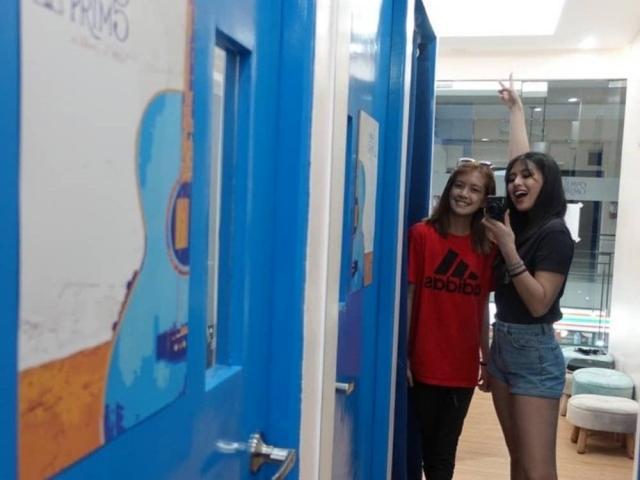 Gabbi Garcia and sister Alex Lopez