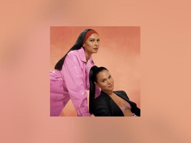 Isabelle Daza and Ava Daza