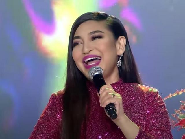 lani misalucha jingle bells