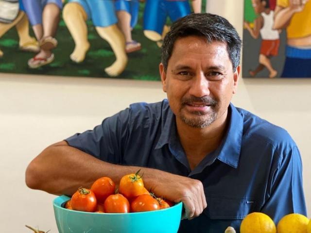 Richard Gomez