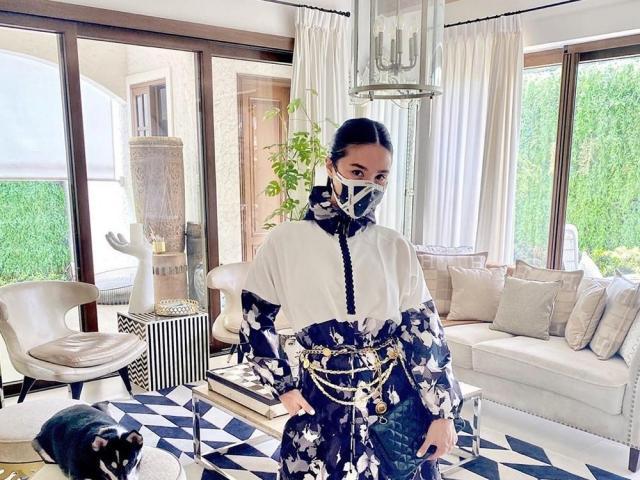 Heart Evangelista wears PPE