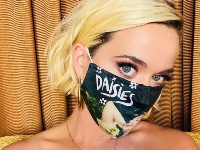 katy perry wearing face mask