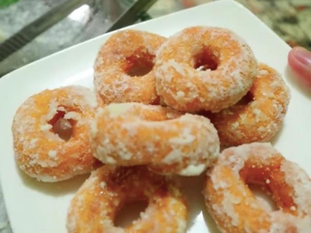 Bea Binene with ginisang hotdog with potatoes