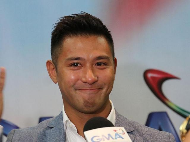Rocco Nacino tears up as he recalls his Kapuso journey