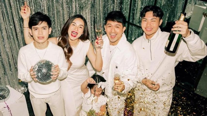 Dennis Trillo, Jennylyn Mercado family