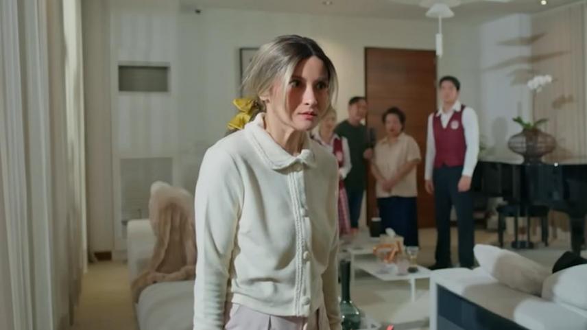 Camille Prats as Jade on Mommy Dearest