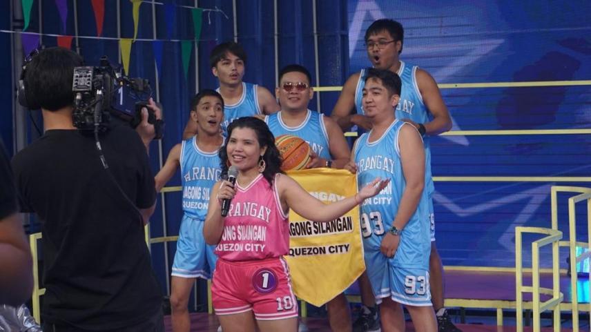 Patani Daño, It's Showtime hosts