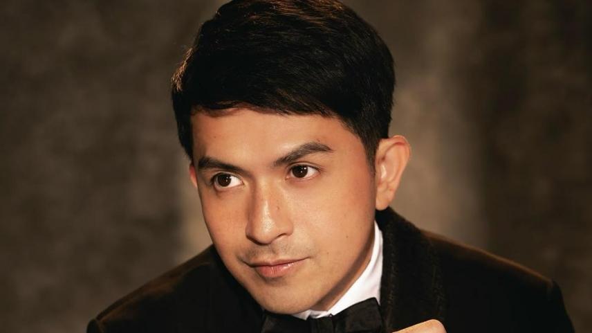 dennis trillo stars in a billboard