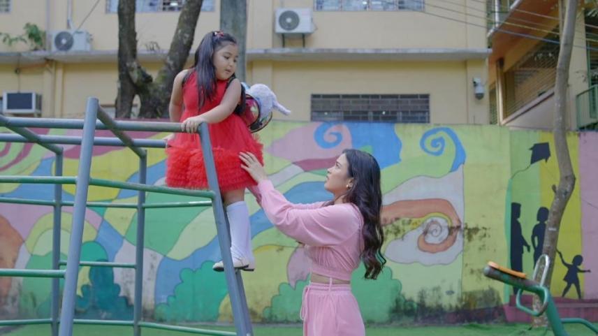 Regal Studio Presents