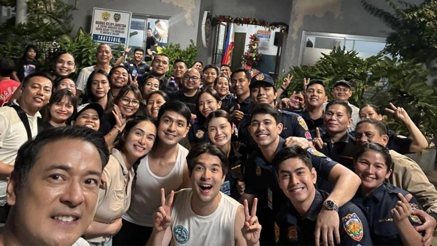 dennis trillo with sanggang dikit fr co stars