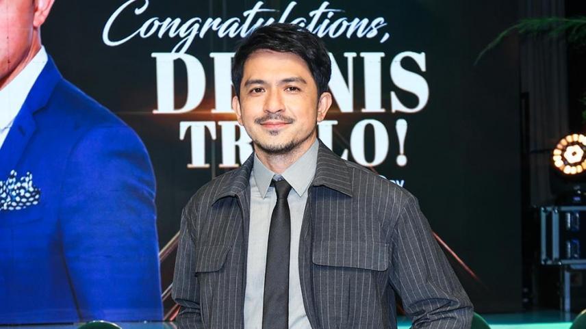 dennis trillo during his contract renewal with gma