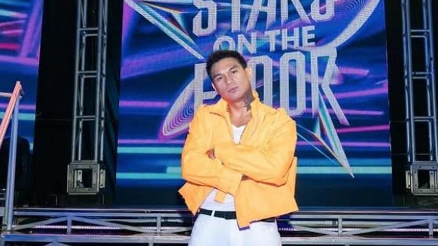 Zeus Collins in Stars on the Floor